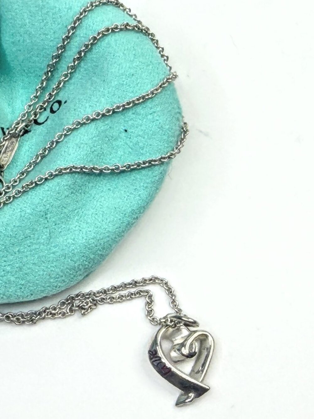 Vintage Tiffany & Co Paloma Picasso Love Heart Pendant Necklace 18" JR1605